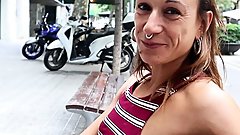 I meet my favourite amateur pornstar in the street and we fuck