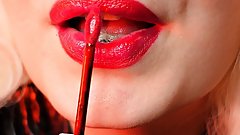 ASMR lipstick process