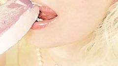 BRACES fetish: ASMR video of eating MUKBANG