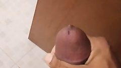 I masturbate while my stepmom takes a shower