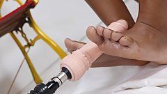 This is for all the foot fetish LOVERS